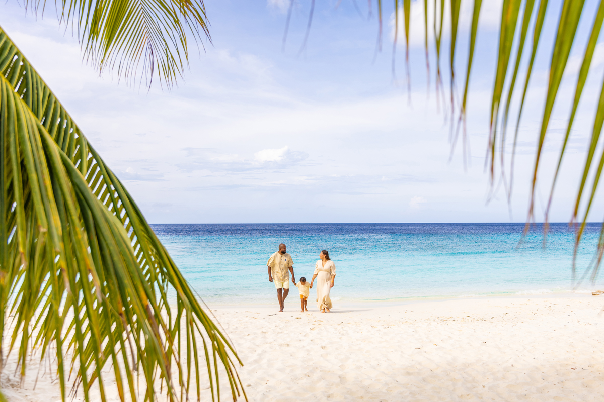 photoshoot strand curacao | photographer Curacao