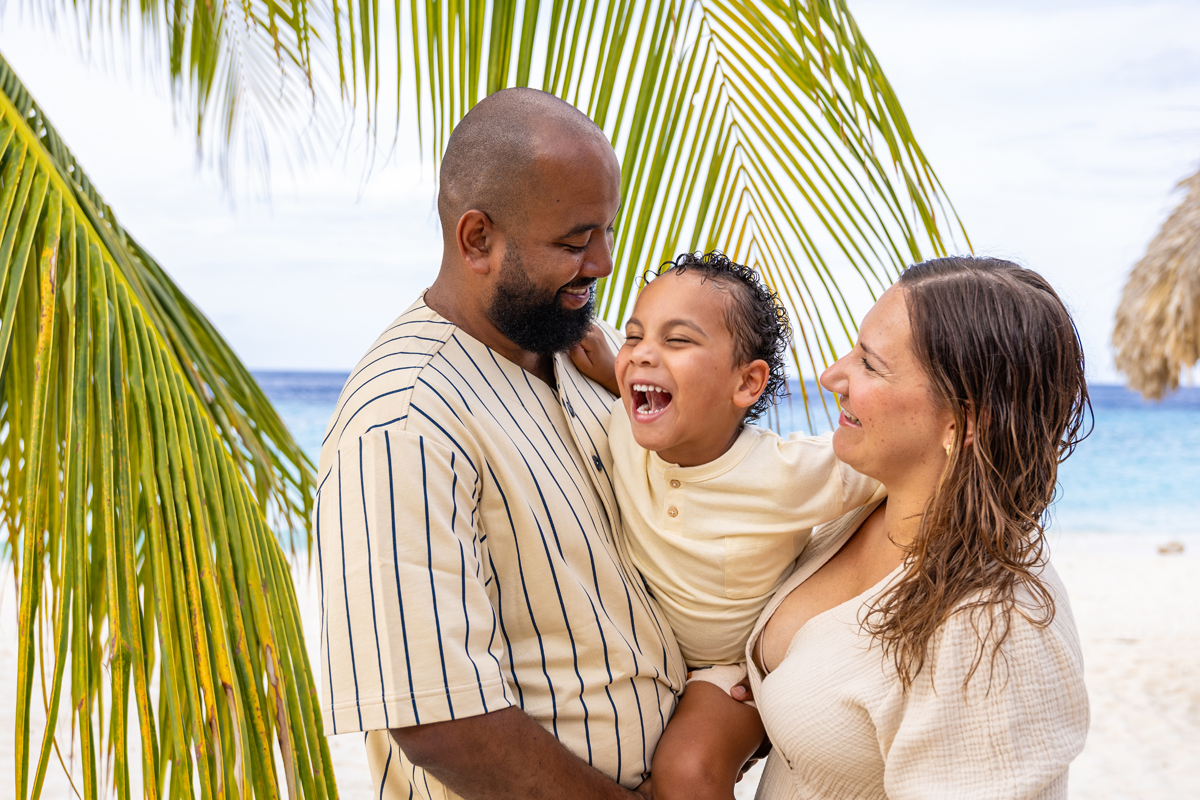 photoshoot strand curacao | photographer Curacao